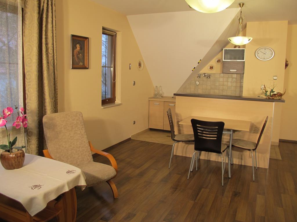 Apartament Wika - Pod Aniolem Kazimierz Dolny Szoba fotó